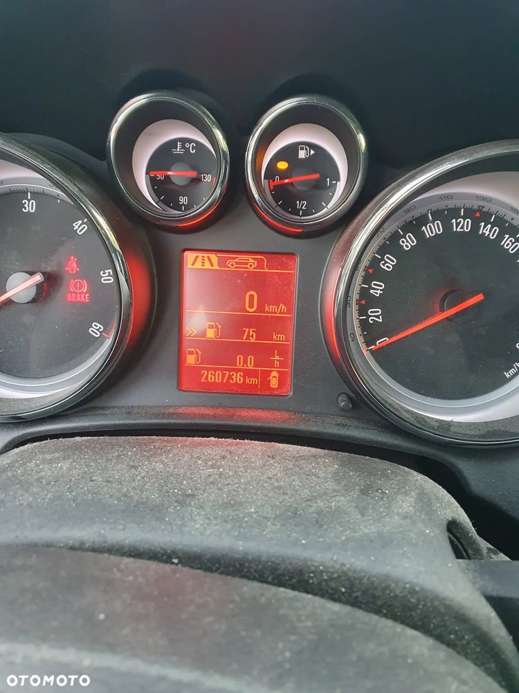 Opel Astra 1.7 CDTI DPF Active - 8