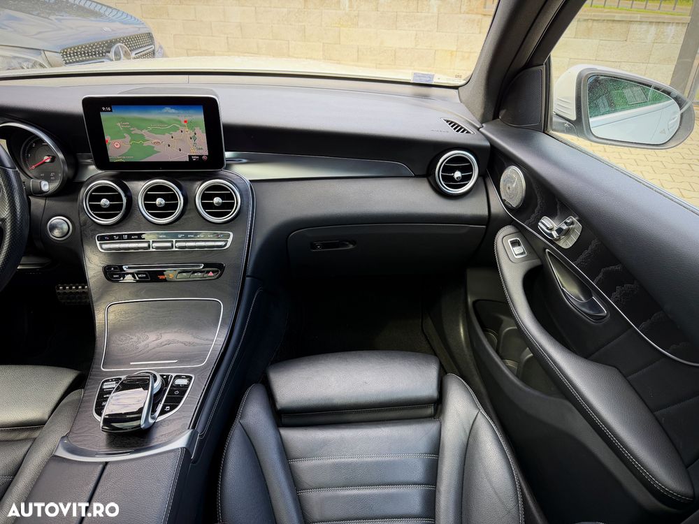 Mercedes-Benz GLC 220 d 4MATIC - 12