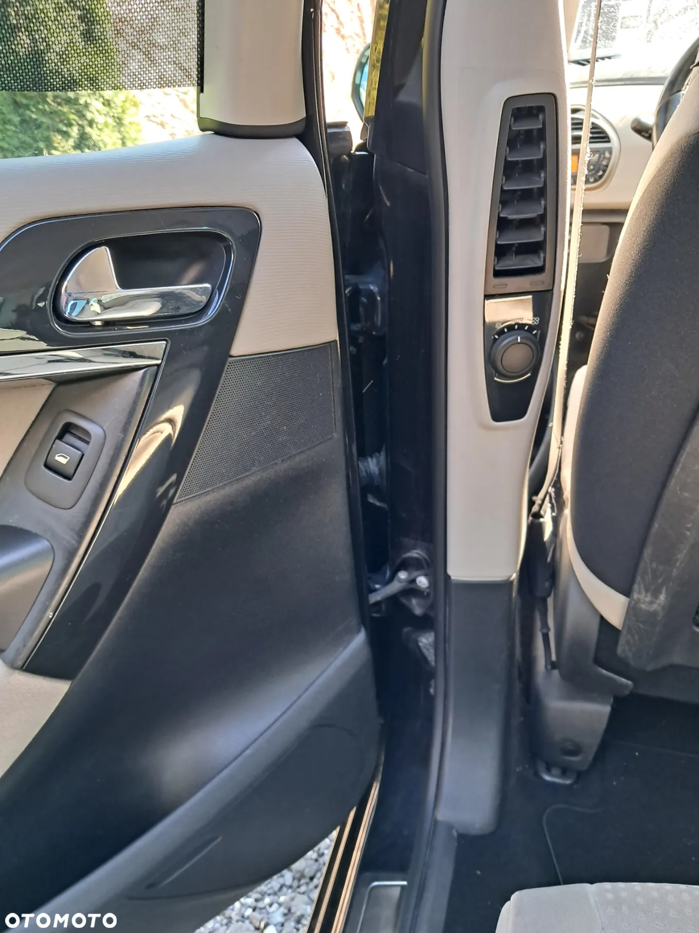 Citroën C4 2.0 HDi Exclusive - 19