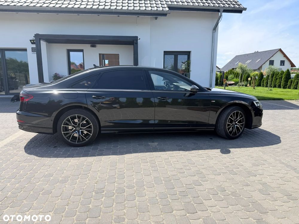 Audi A8 - 17