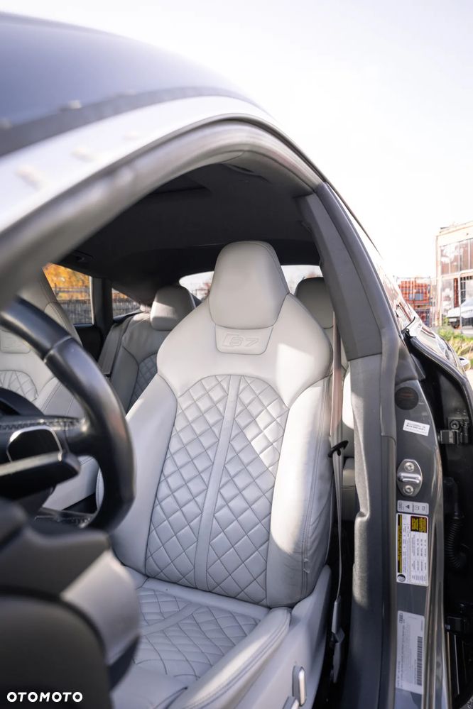 Audi S7 Sportback - 8