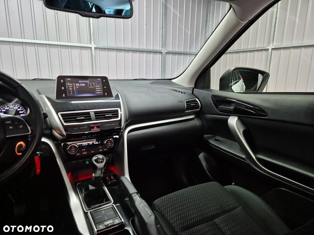 Mitsubishi Eclipse Cross 1.5 T-MIVEC ClearTec 2WD Diamant Edition - 24