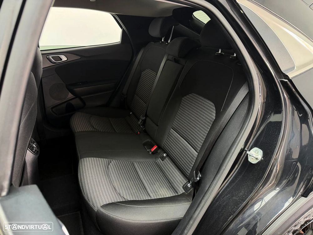 Kia XCeed 1.0 T-GDI Drive - 11