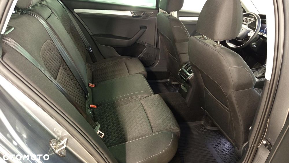 Skoda Superb 1.5 TSI Ambition DSG - 16