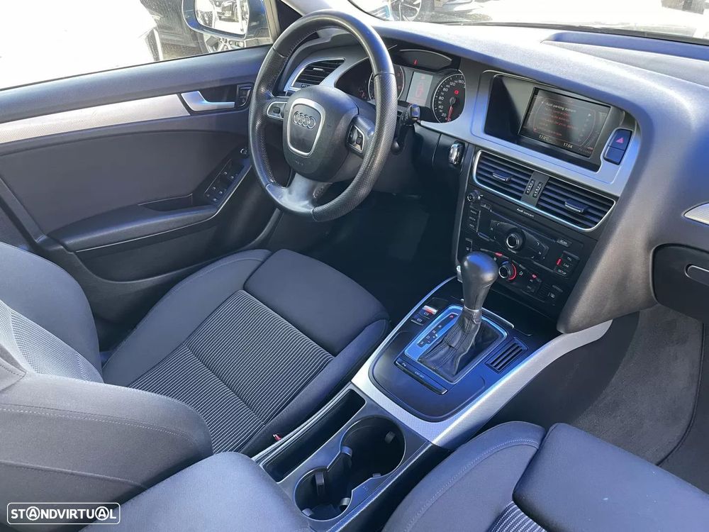 Audi A4 Avant - 13