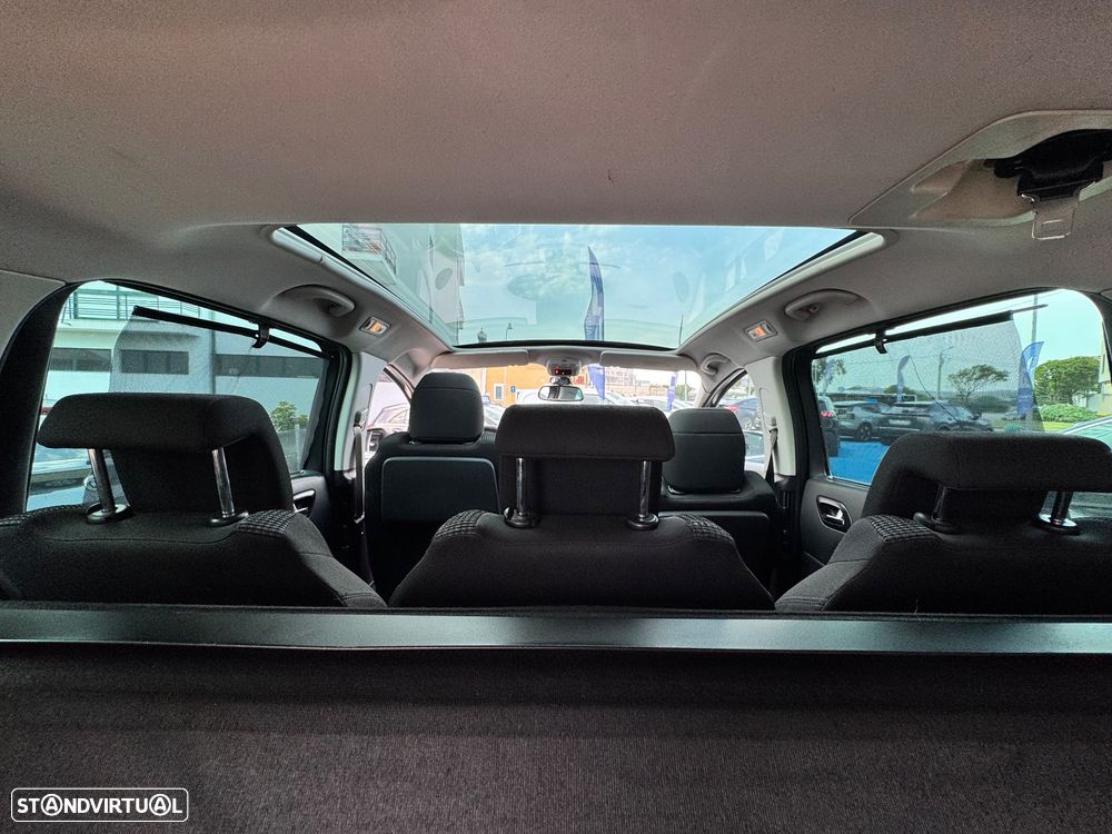 Peugeot 5008 HDI FAP 110 EGS6 Business-Line - 15