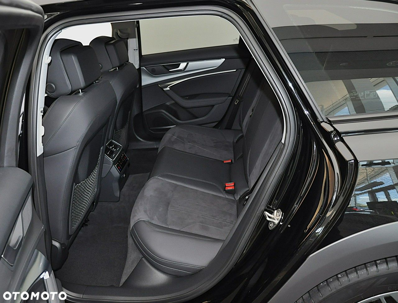 Audi A6 Allroad - 29