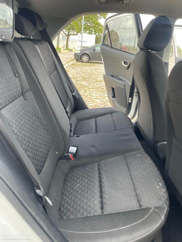 Kia Rio 1.0 T-GDi Wave - 16