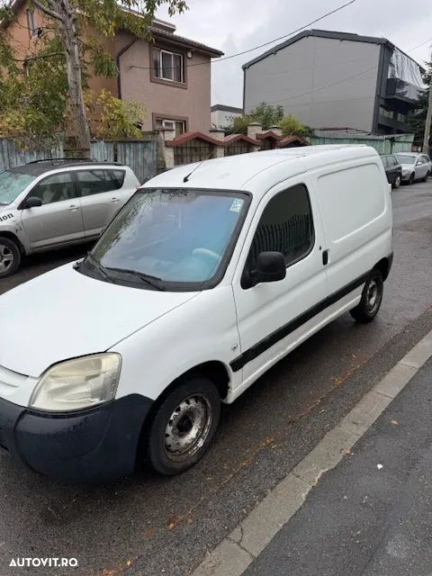 Peugeot Partner Combi 1.6 HDi 75 CP Confort FAP - 2