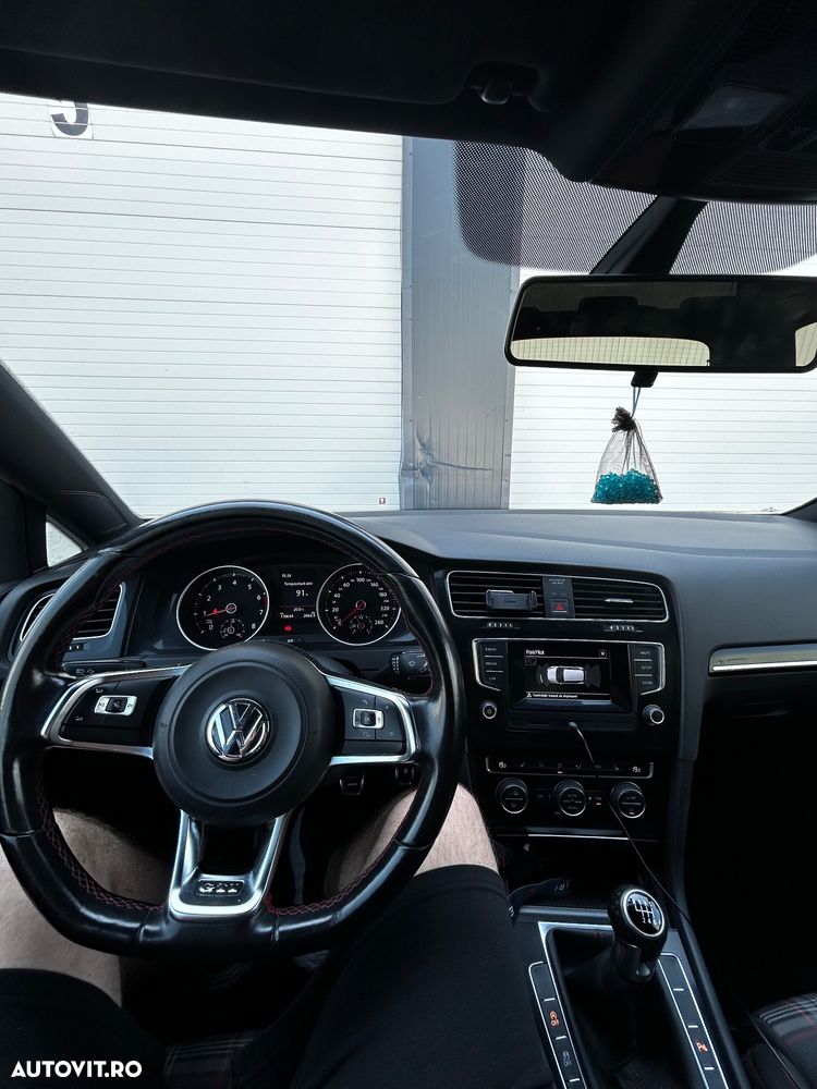 Volkswagen Golf GTI Performance BlueMotion Technology - 9