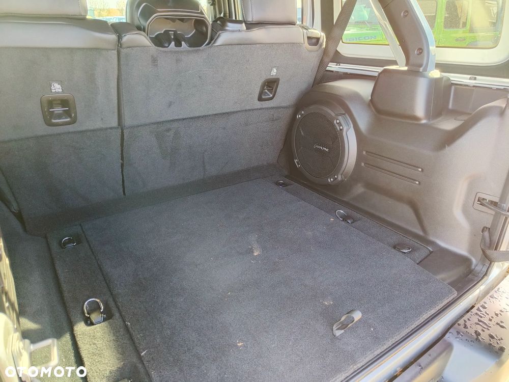 Jeep Wrangler Unlimited GME 2.0 Turbo Sahara - 17