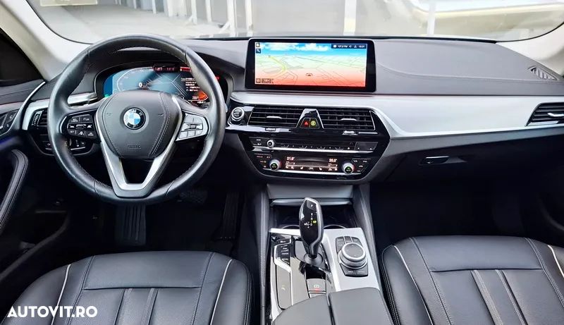 BMW Seria 5 520d xDrive Touring Aut. Luxury Line - 15
