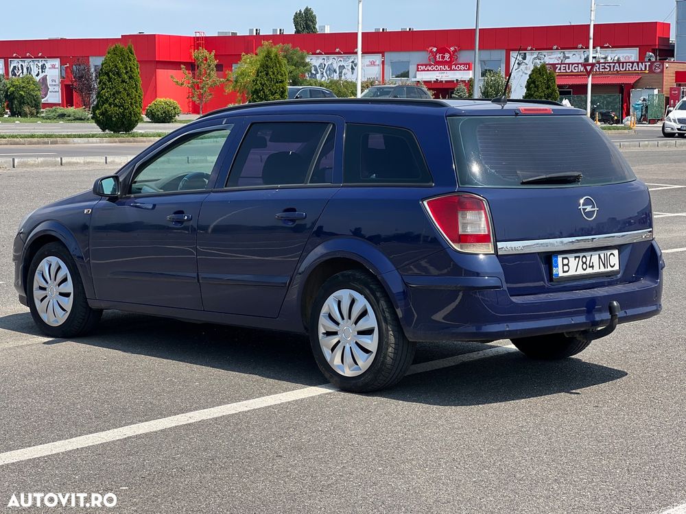 Opel Astra 1.7 CDTI Cosmo - 4