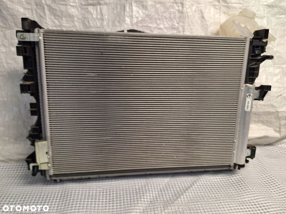 komplet chlodnic chlodnice jeep compass II 1.3 t-gdi lift hybrid 2020- orgi