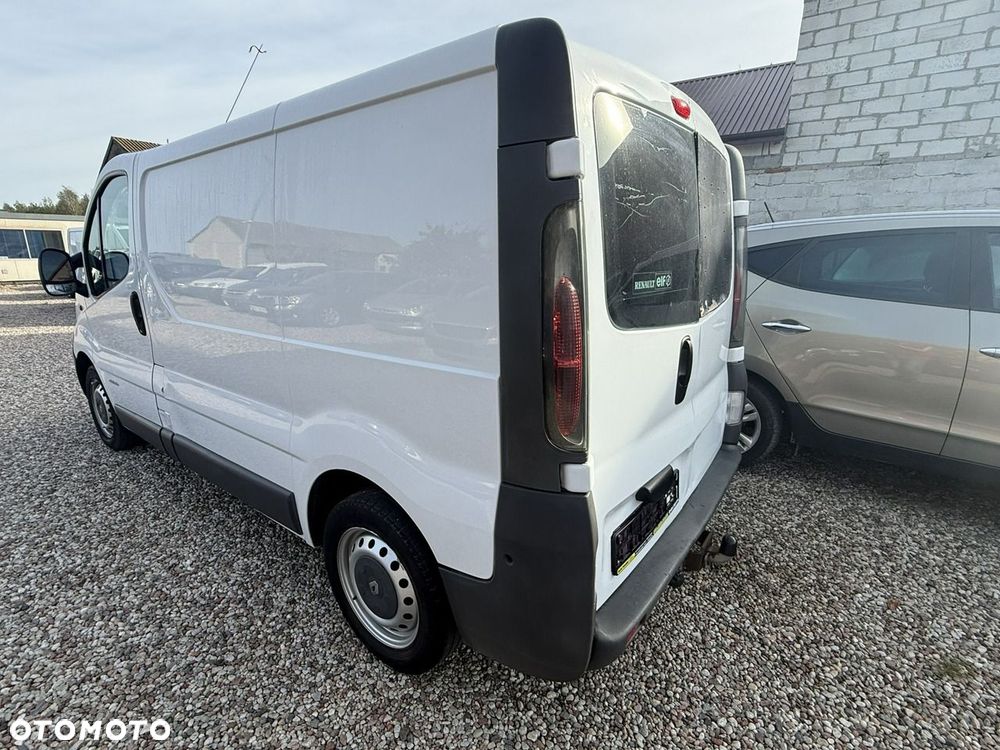 Renault Trafic - 2