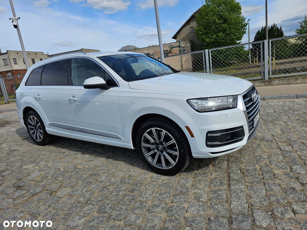 Audi Q7 3.0 TFSI Quattro Tiptronic - 5