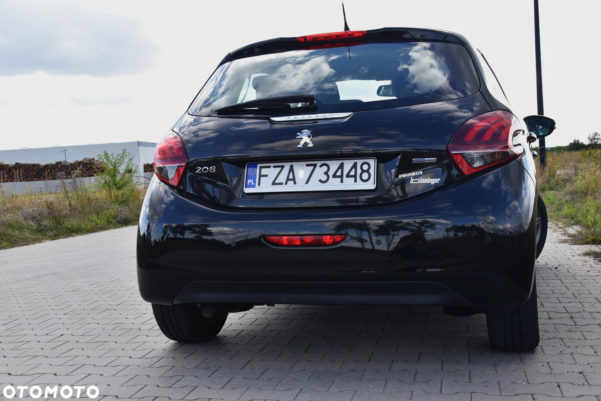 Peugeot 208 1.2 PureTech Allure - 4