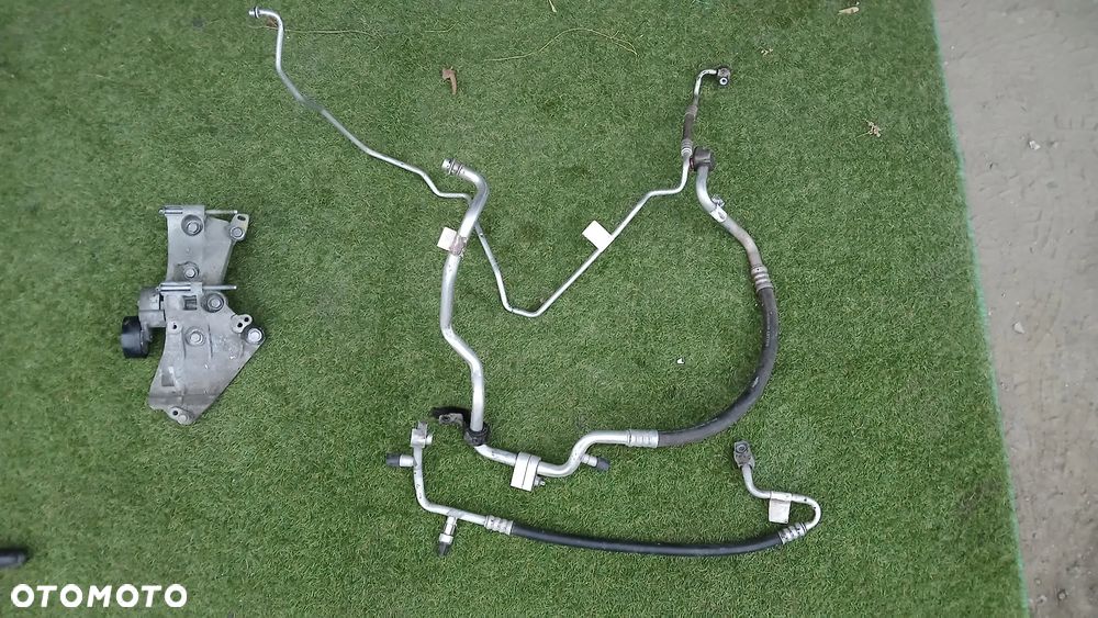 rurki podstawa klimatyzacji nagrzewnica Duster I 1.5DCI - 2