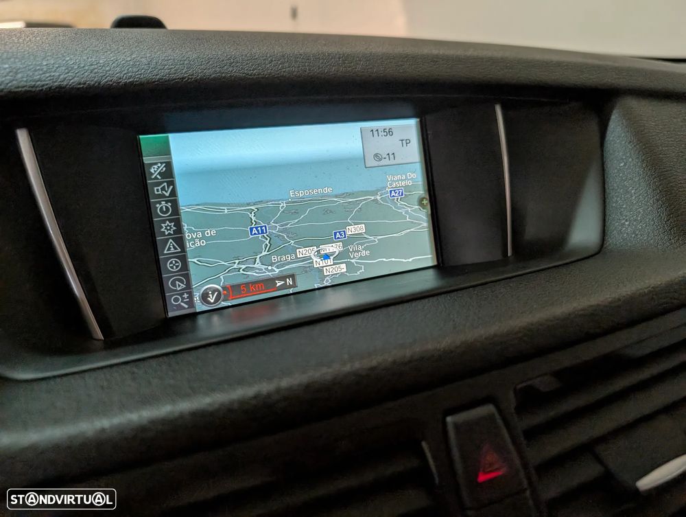BMW X1 sDrive16d Sport Line - 13