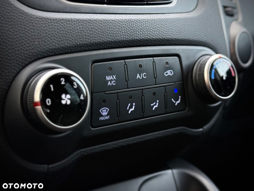 Hyundai ix35 1.6 2WD blue Style - 21