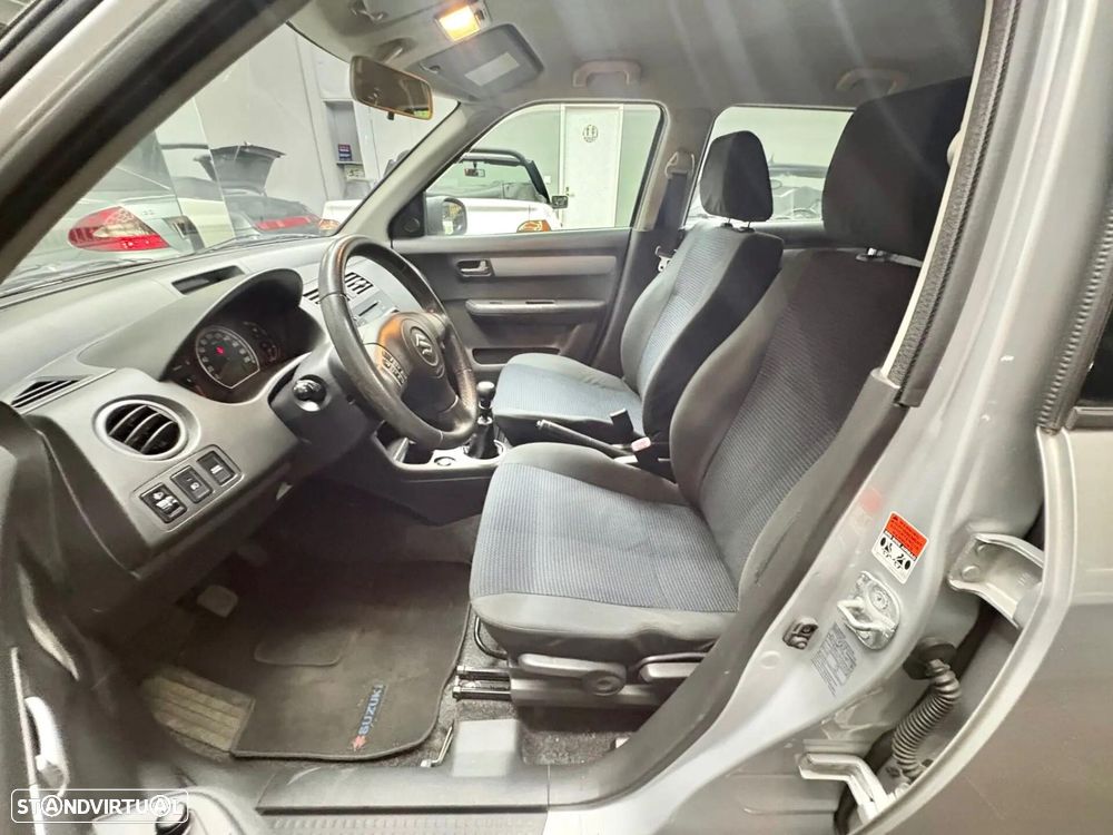 Suzuki Swift 1.3 DDiS Sport — fotografia 6