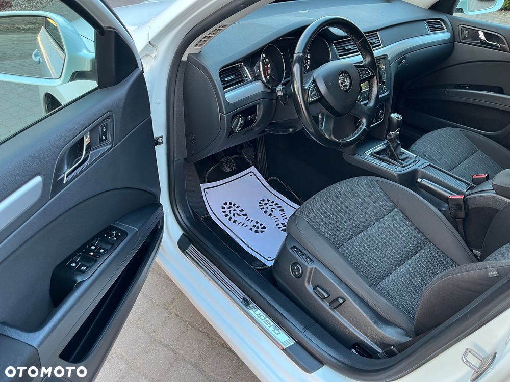 Skoda Superb - 17