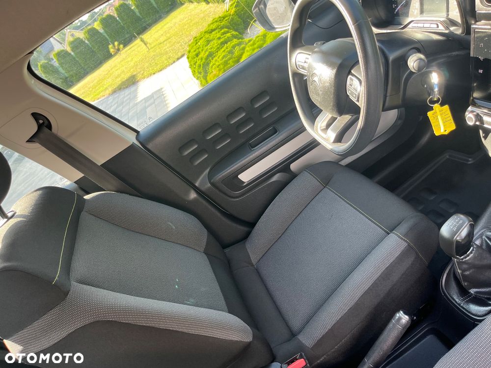 Citroën C3 1.2 PureTech GPF Live - 17