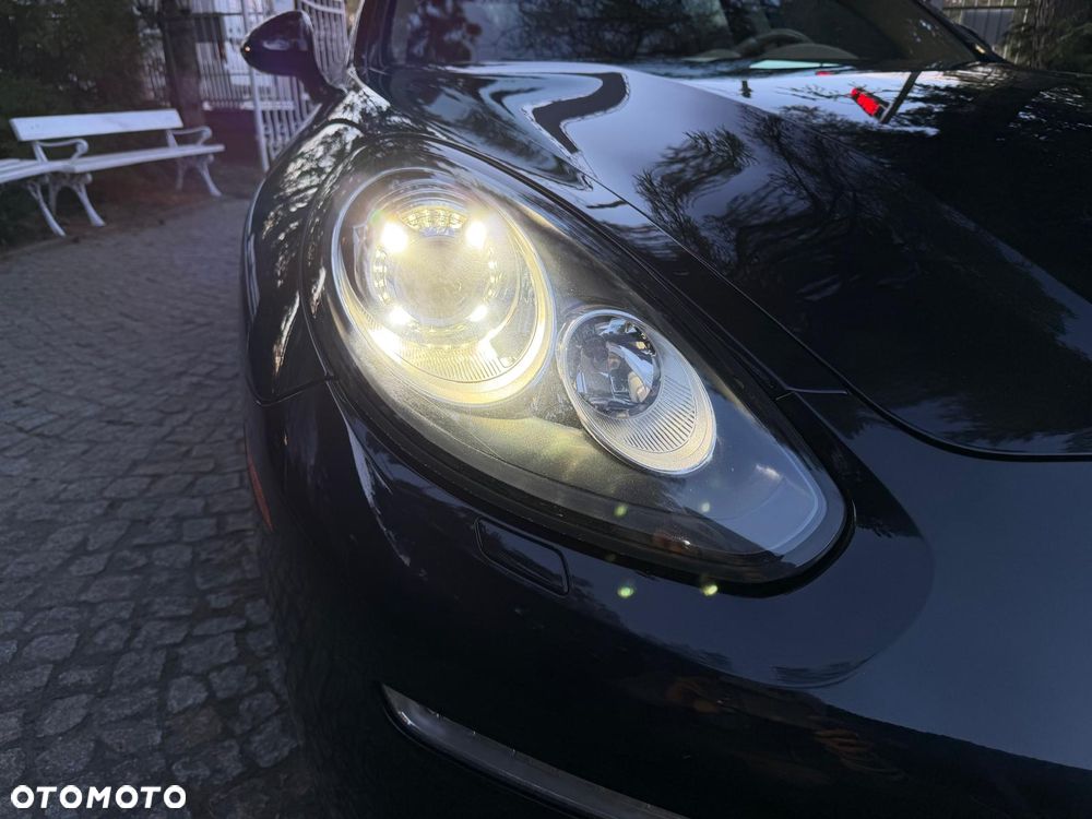 Porsche Panamera 4 PDK - 16