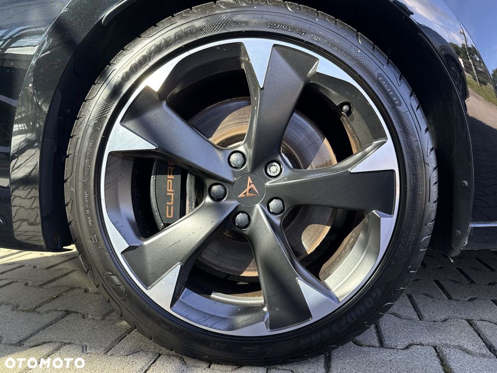 Cupra Leon 2.0 TSI DSG - 35