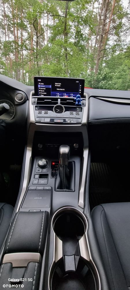 Lexus NX 300 F Impression AWD - 21