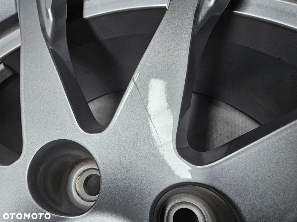 Felgi 17 Audi A4 S4 8W0601025C 7,5x17 ET38 - 7