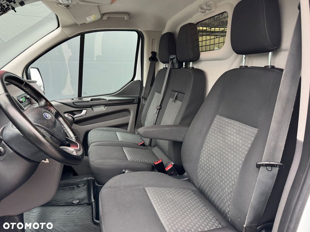 Ford Transit Custom - 6