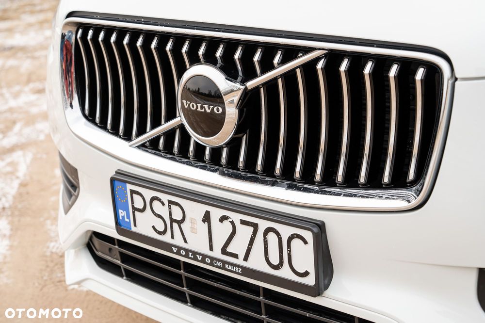 Volvo XC 90 B5 D AWD Momentum - 31