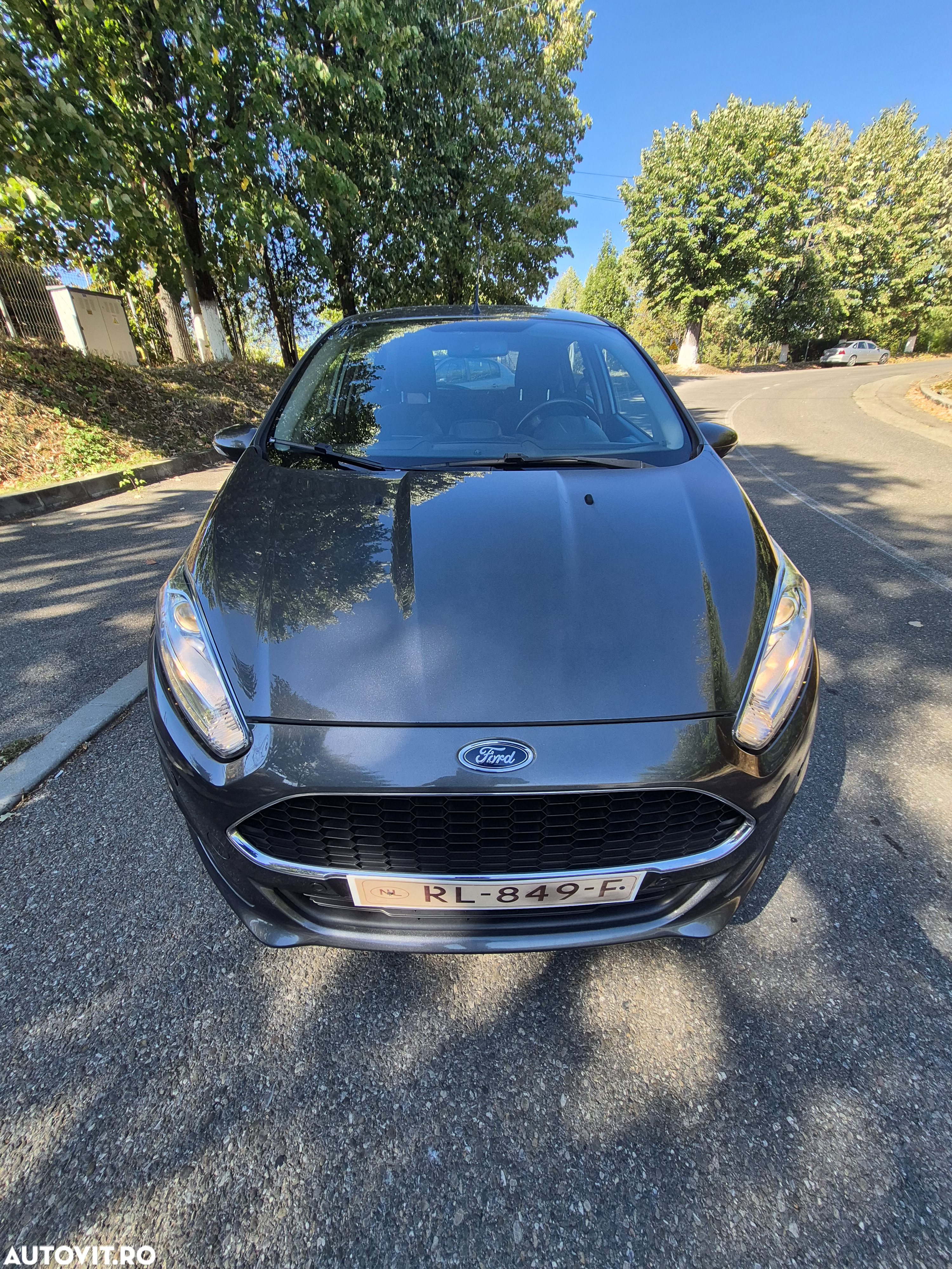 Ford Fiesta 1.0 EcoBoost S&S TITANIUM - 2