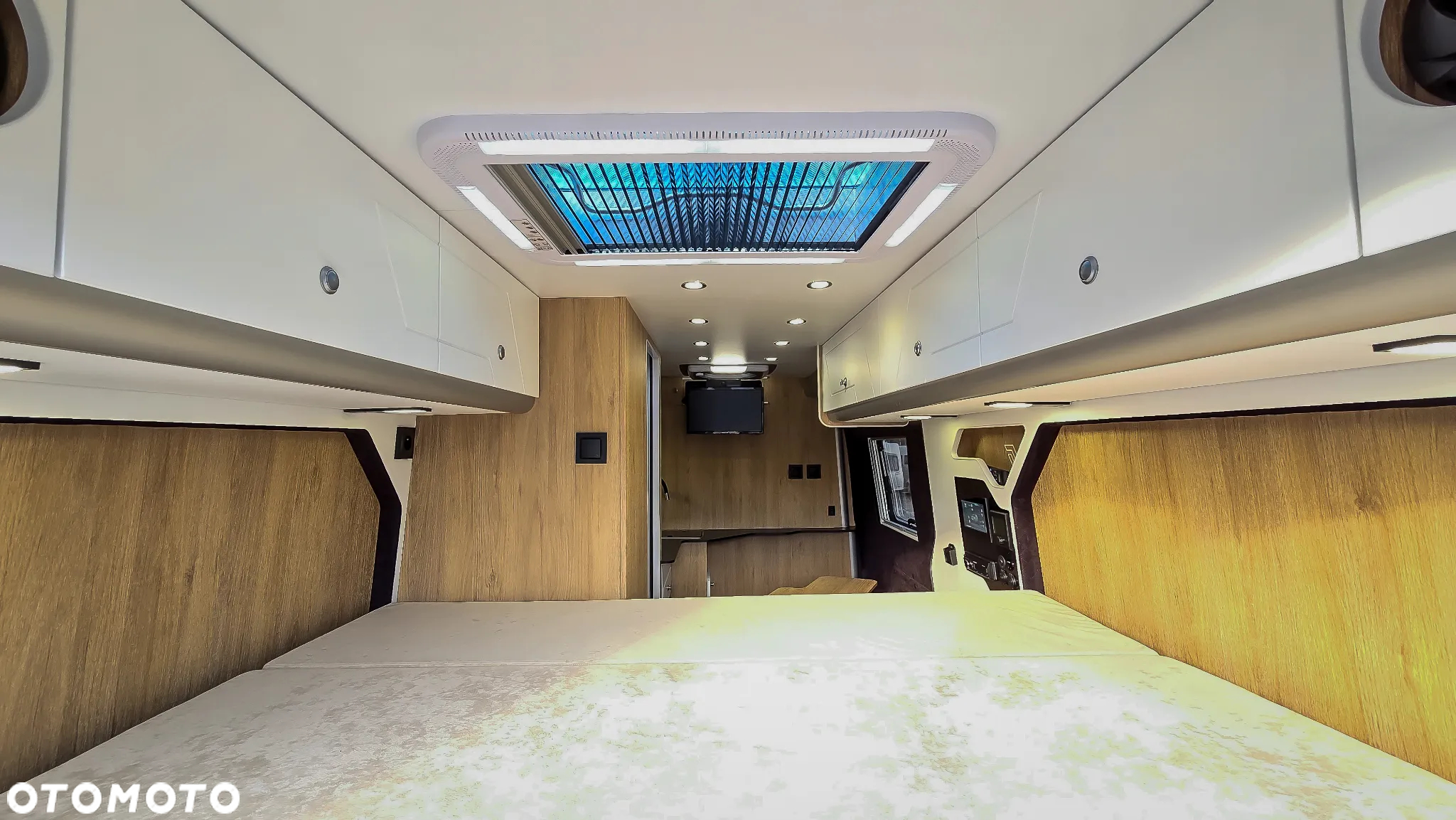 Renault Master 2025 kampervan - 29