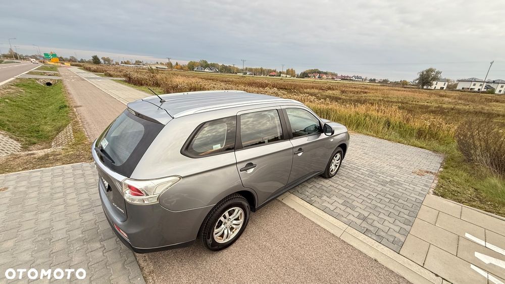 Mitsubishi Outlander 2.0 Intense 2WD - 4