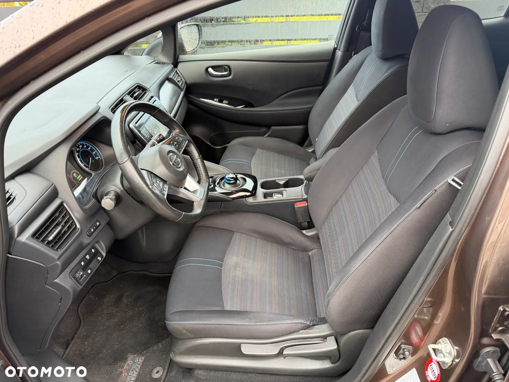 Nissan Leaf 40kWh Tekna - 11