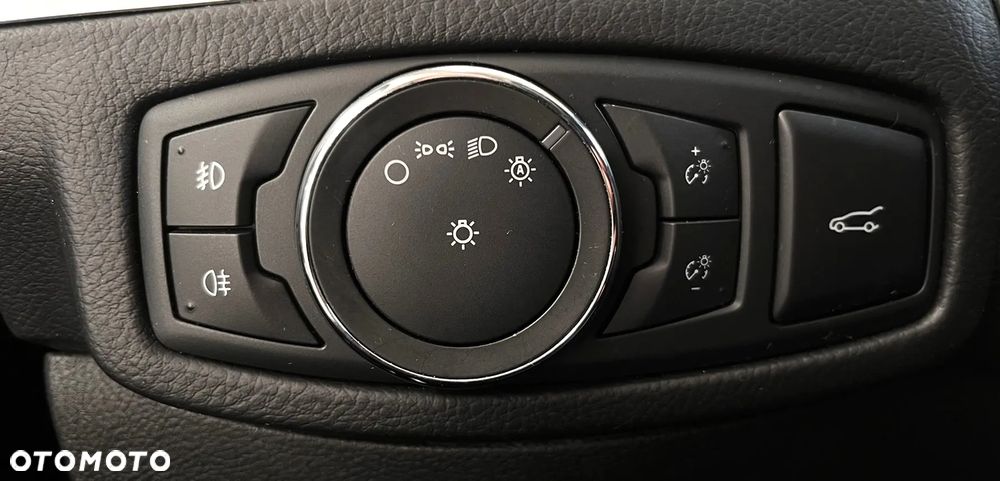 Ford Edge 2.0 TDCi Bi-Turbo 4x4 ST-LINE - 21