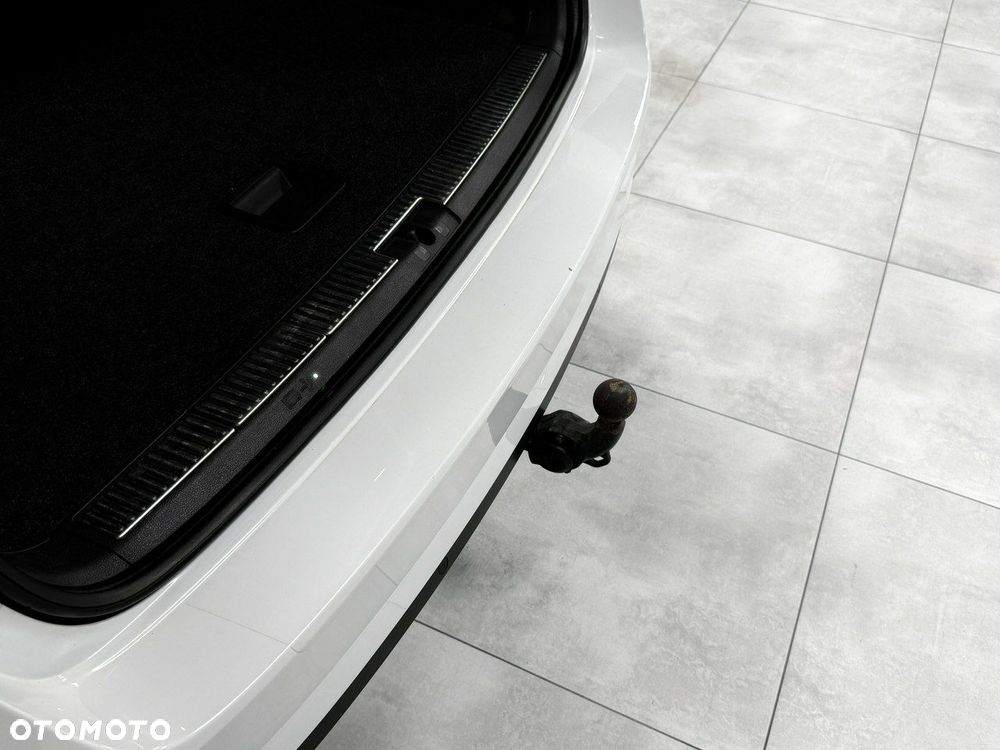 Skoda Superb 2.0 TDI DSG Sportline - 18