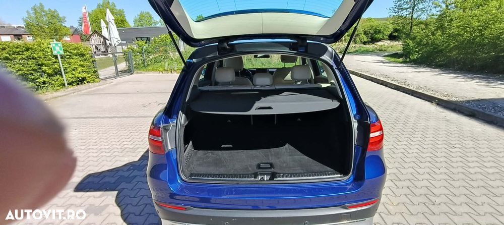 Mercedes-Benz GLC 220 d 4MATIC 9G-TRONIC - 2