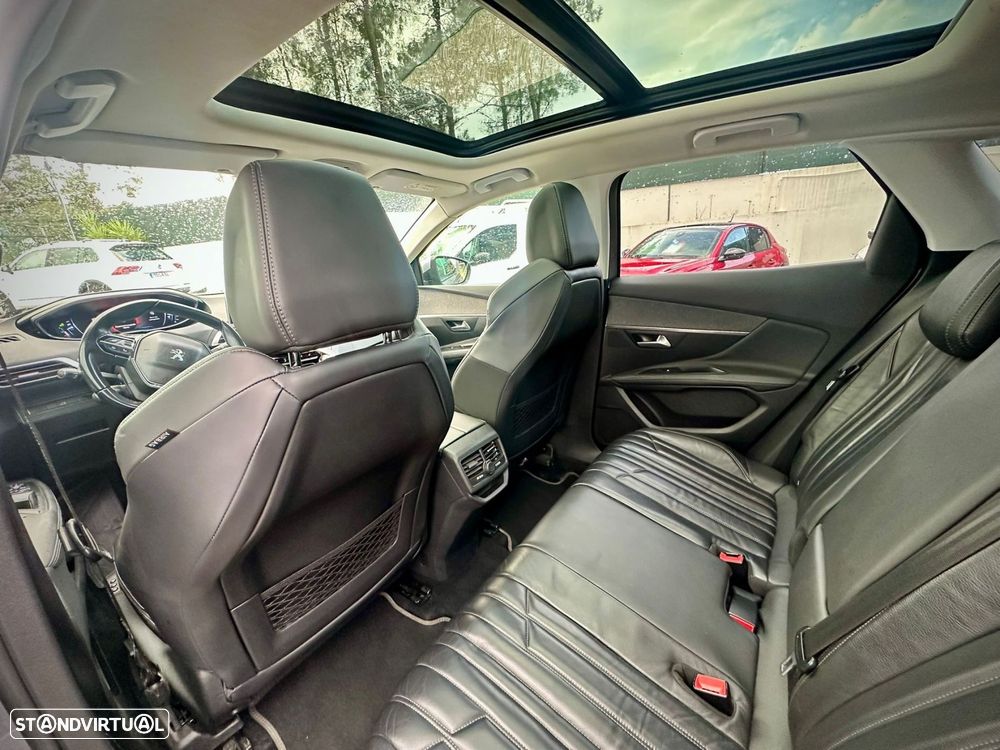 Peugeot 3008 1.5 BlueHDi Allure - 16