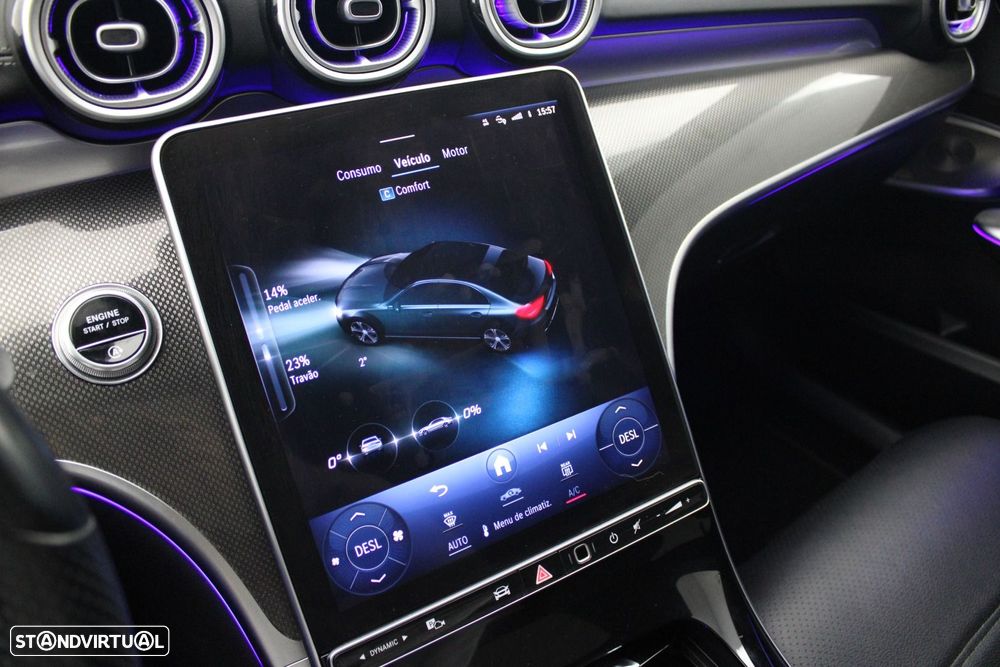 Mercedes-Benz C 300 d AMG Line - 23