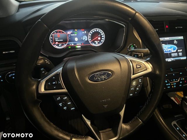 Ford Mondeo 2.0 TDCi STart-Stopp PowerShift-Aut Titanium - 8