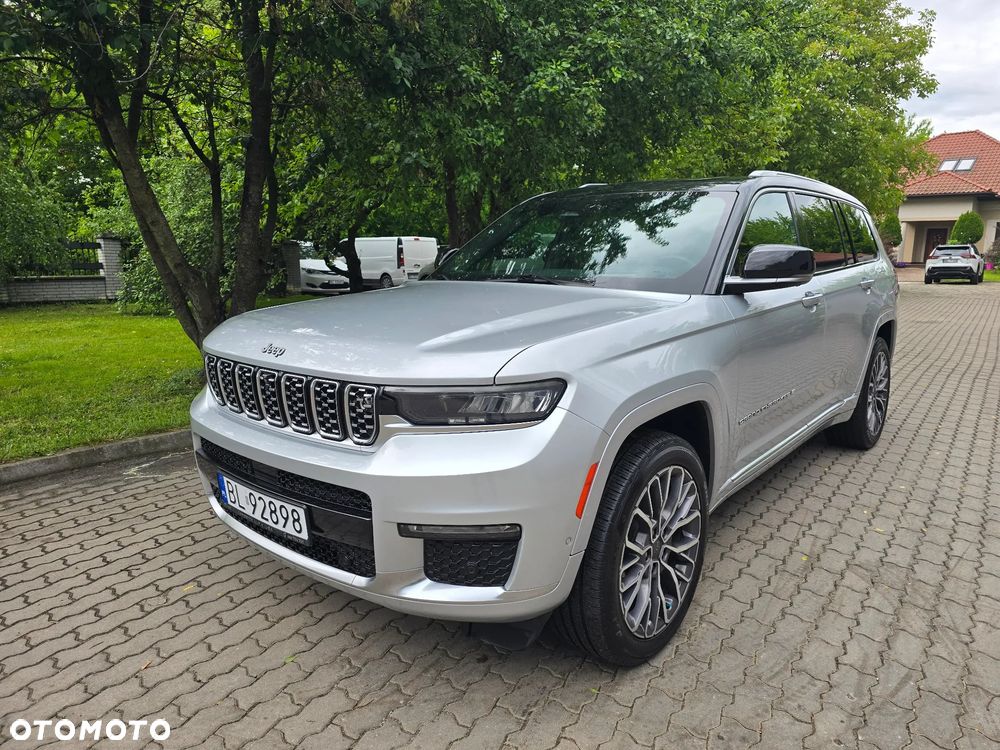 Jeep Grand Cherokee - 1
