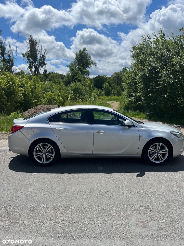Opel Insignia 2.0 T Sport - 10