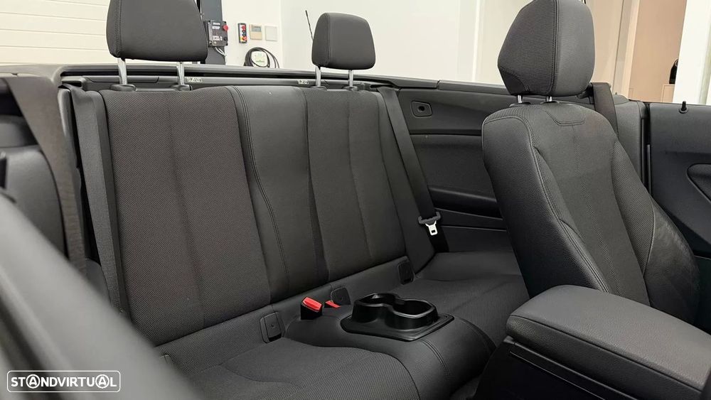 BMW 218 i Cabrio Line Sport - 17