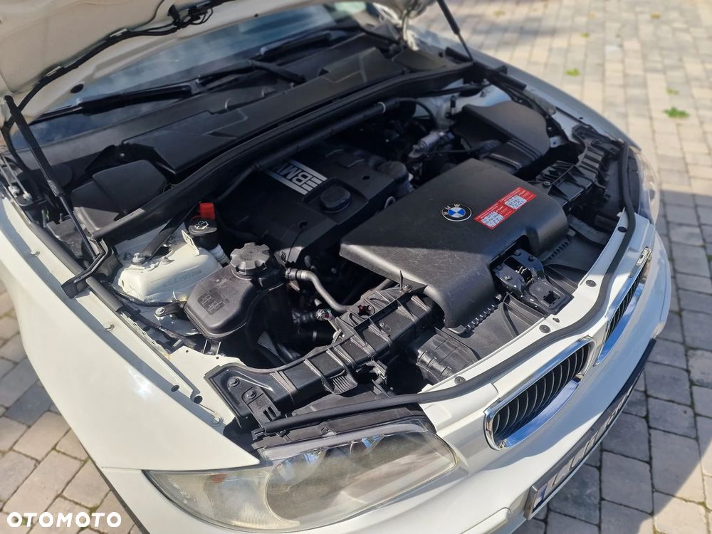 BMW Seria 1 116i - 10