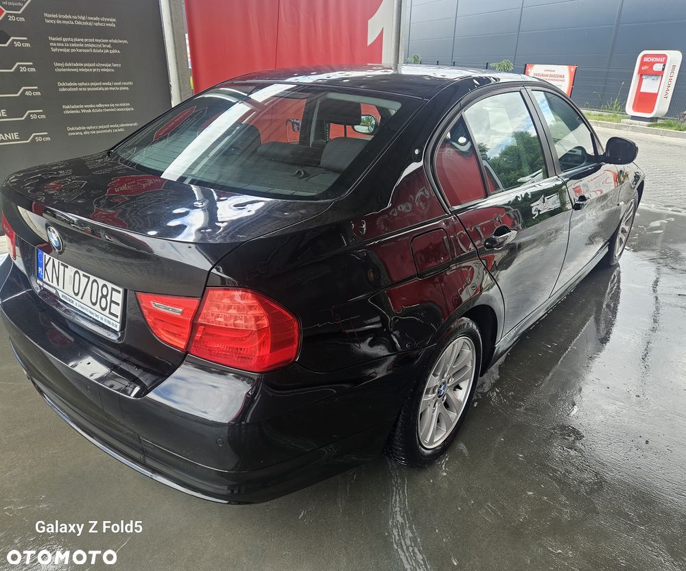 BMW Seria 3 318d EU6 - 9