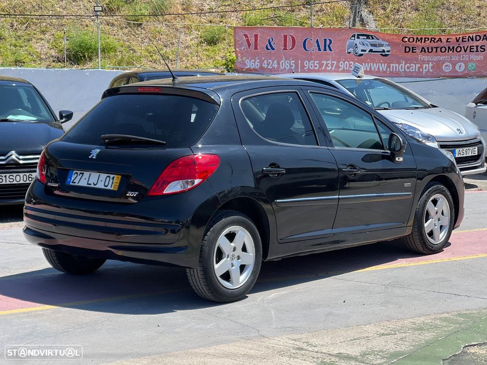 Peugeot 207 1.4 16V Sport - 4