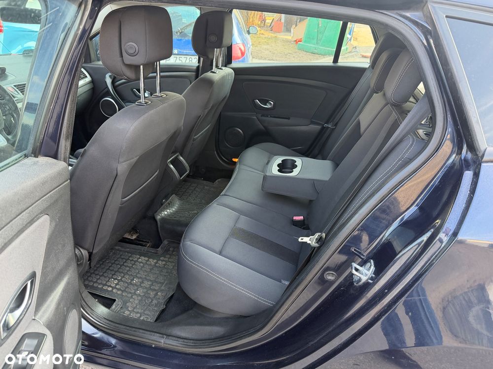Renault Megane 2.0 140 CVT Dynamique - 27